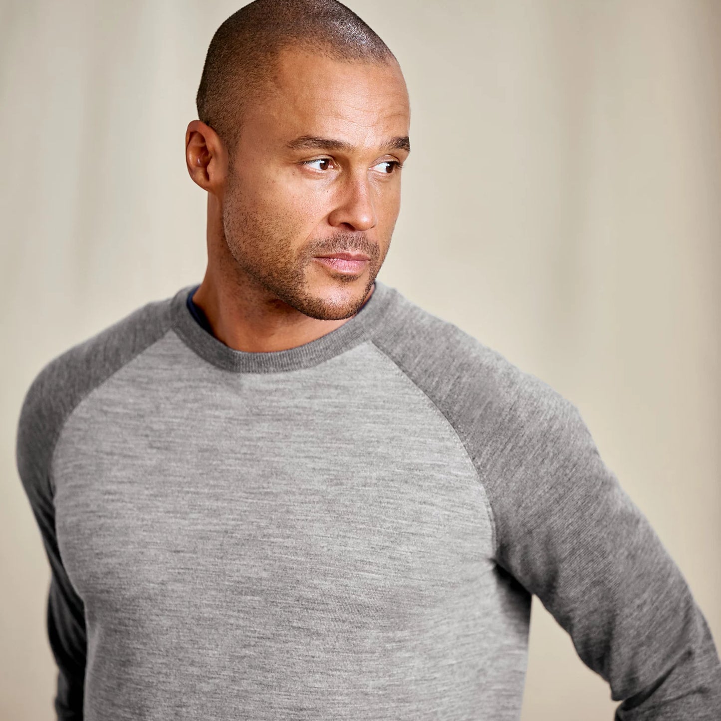 Orvis Value - Lightweight Merino Crewneck Sweater