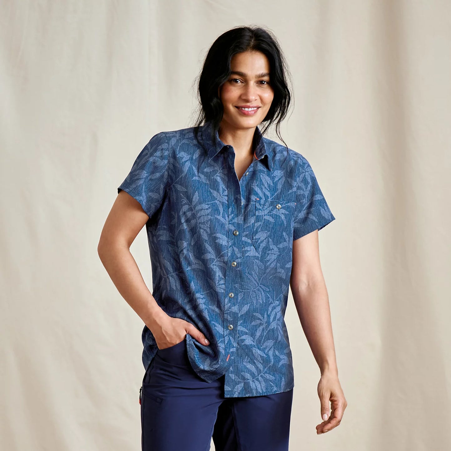 Orvis Customer Favorite -Women's Tech Chambray Short-Sleeve Work Shirt