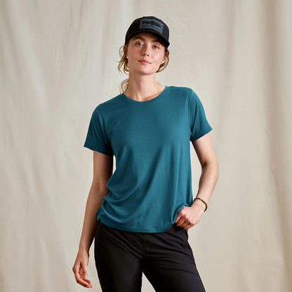 Orvis Featured - Women's Outbound Merino Short-Sleeve Tee