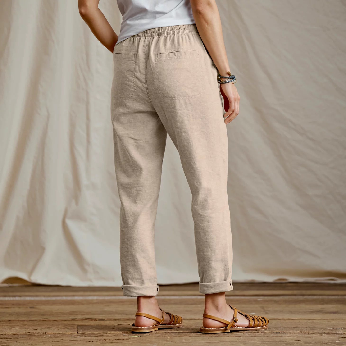 Orvis Featured - Explorer Performance Linen Ankle Pants