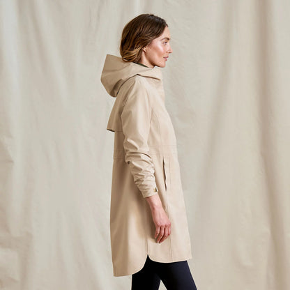 Orvis Popular Choice - Women's Outbound Pack & Go Waterproof Parka