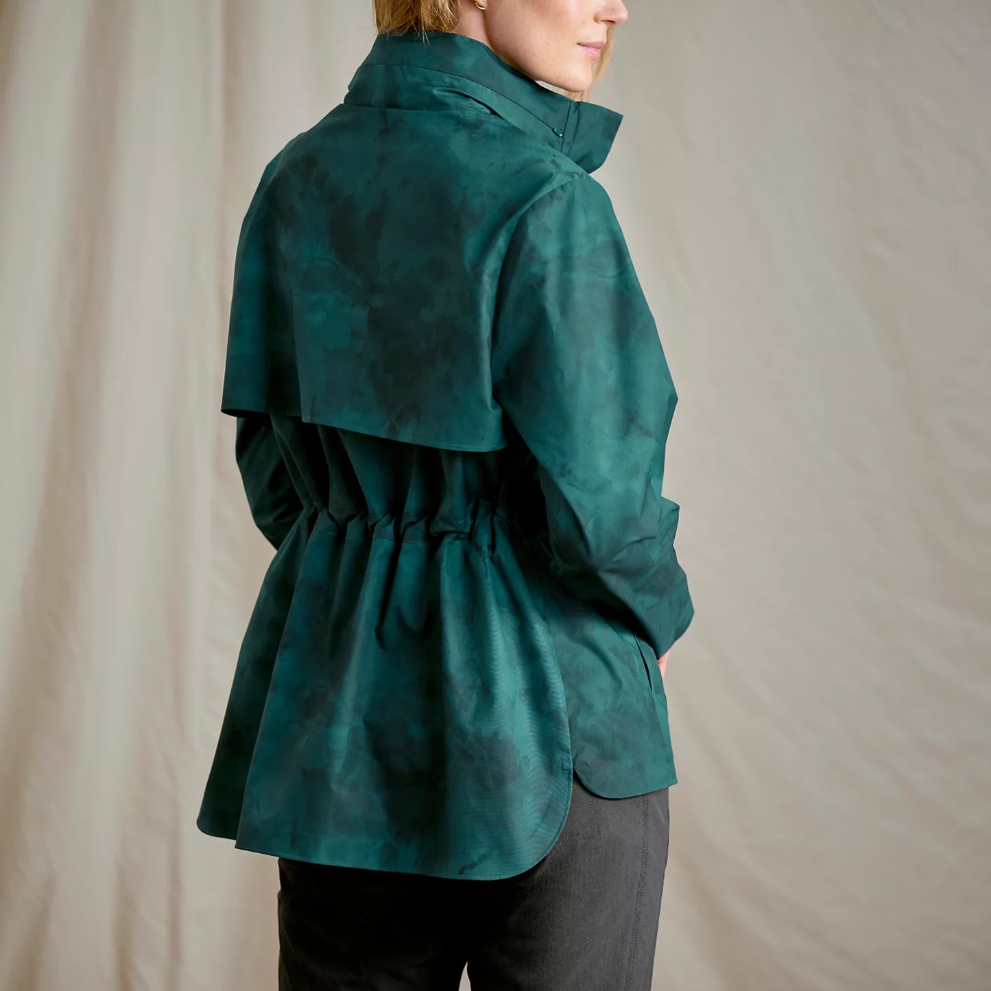 Orvis Limited Edition -Women's Outbound Pack & Go Jacket