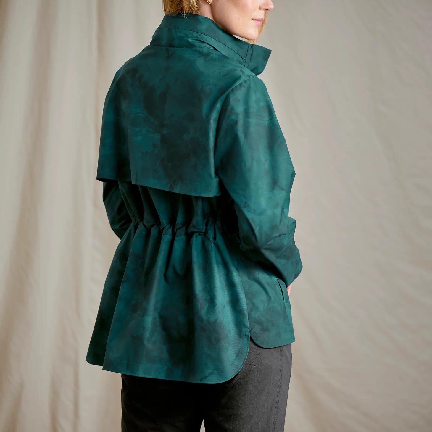 Orvis Limited Edition -Women's Outbound Pack & Go Jacket