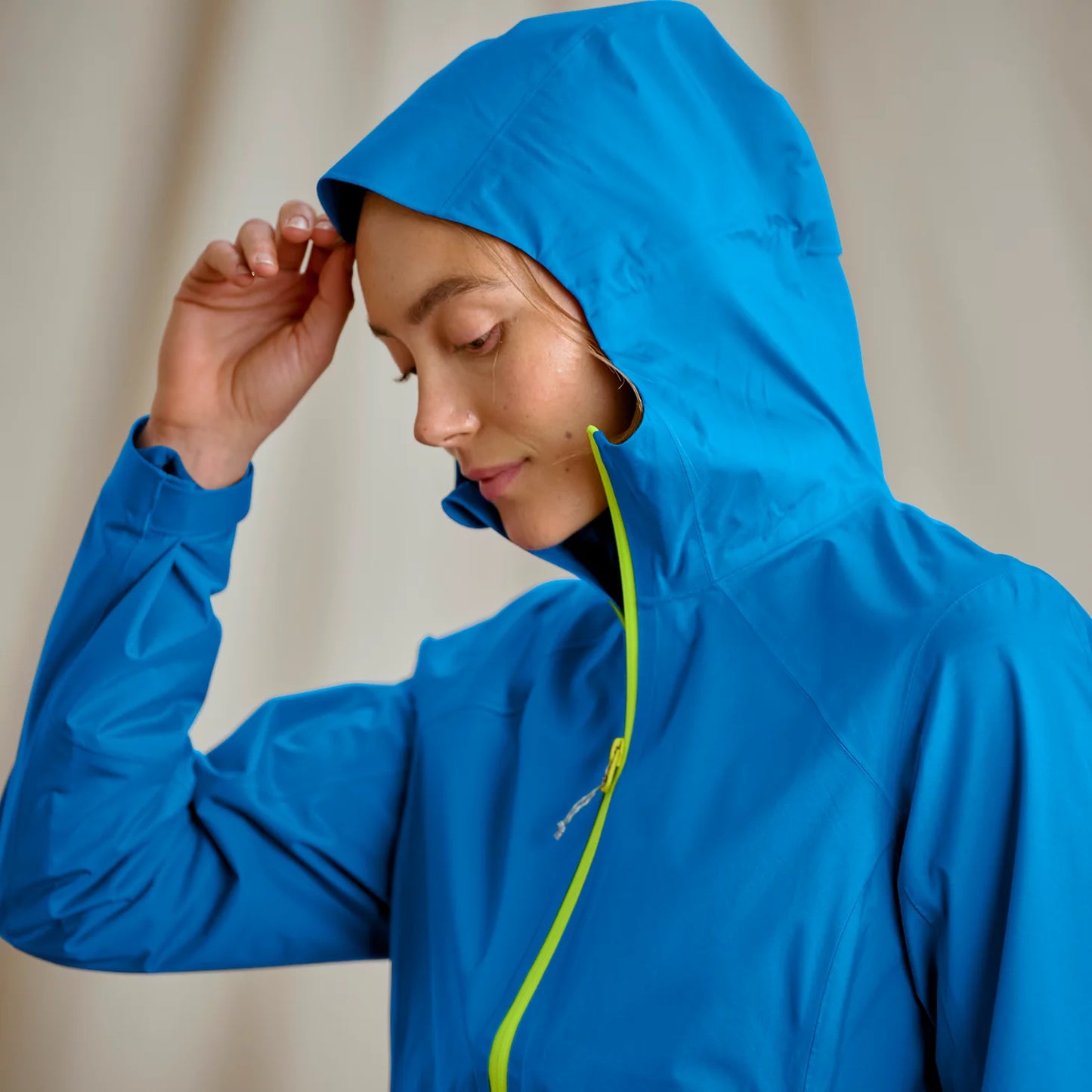 Orvis Value - Women's Ultralight Storm 2.5L Jacket