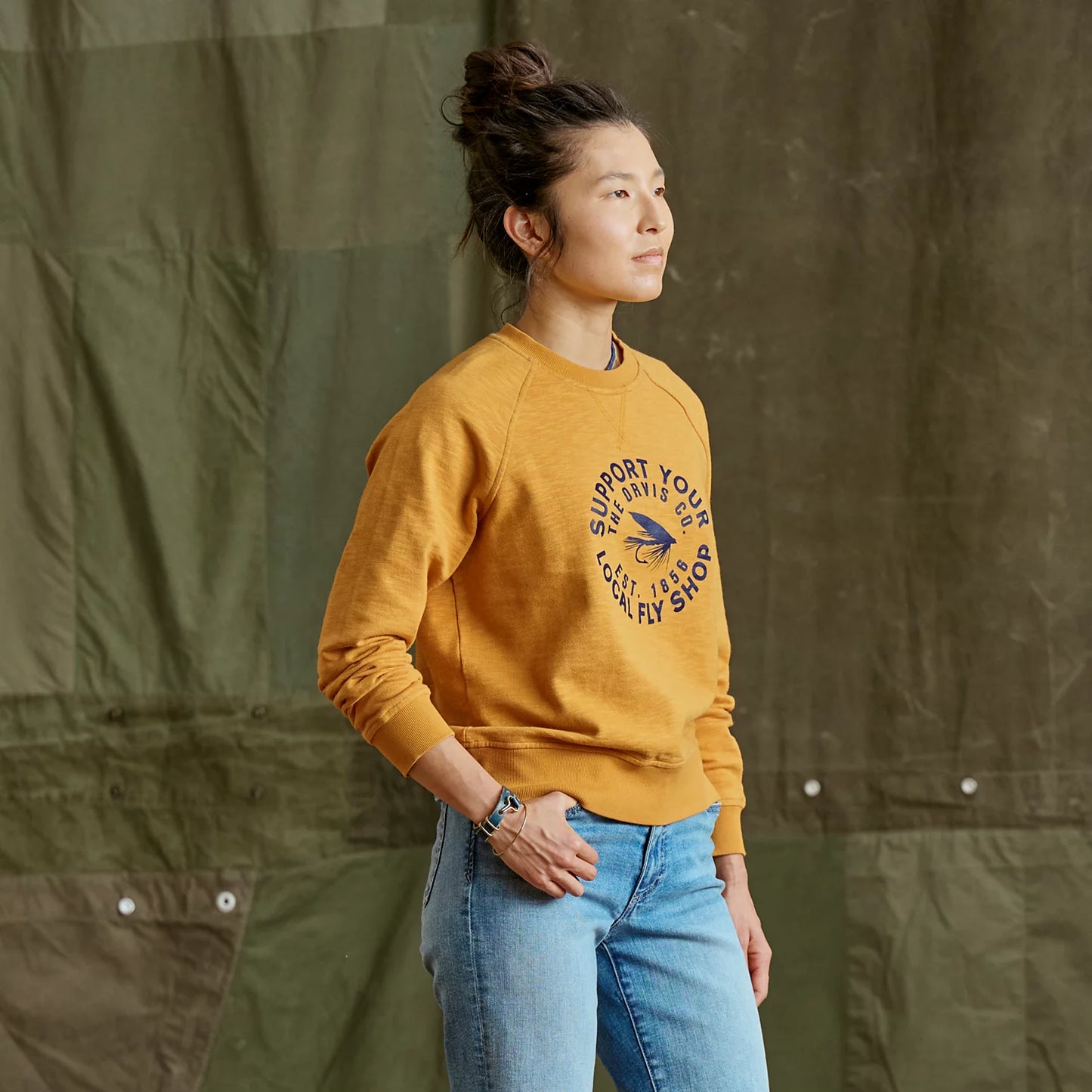 Orvis Limited Edition -Women's Montana Morning® Graphic Crewneck Sweatshirt