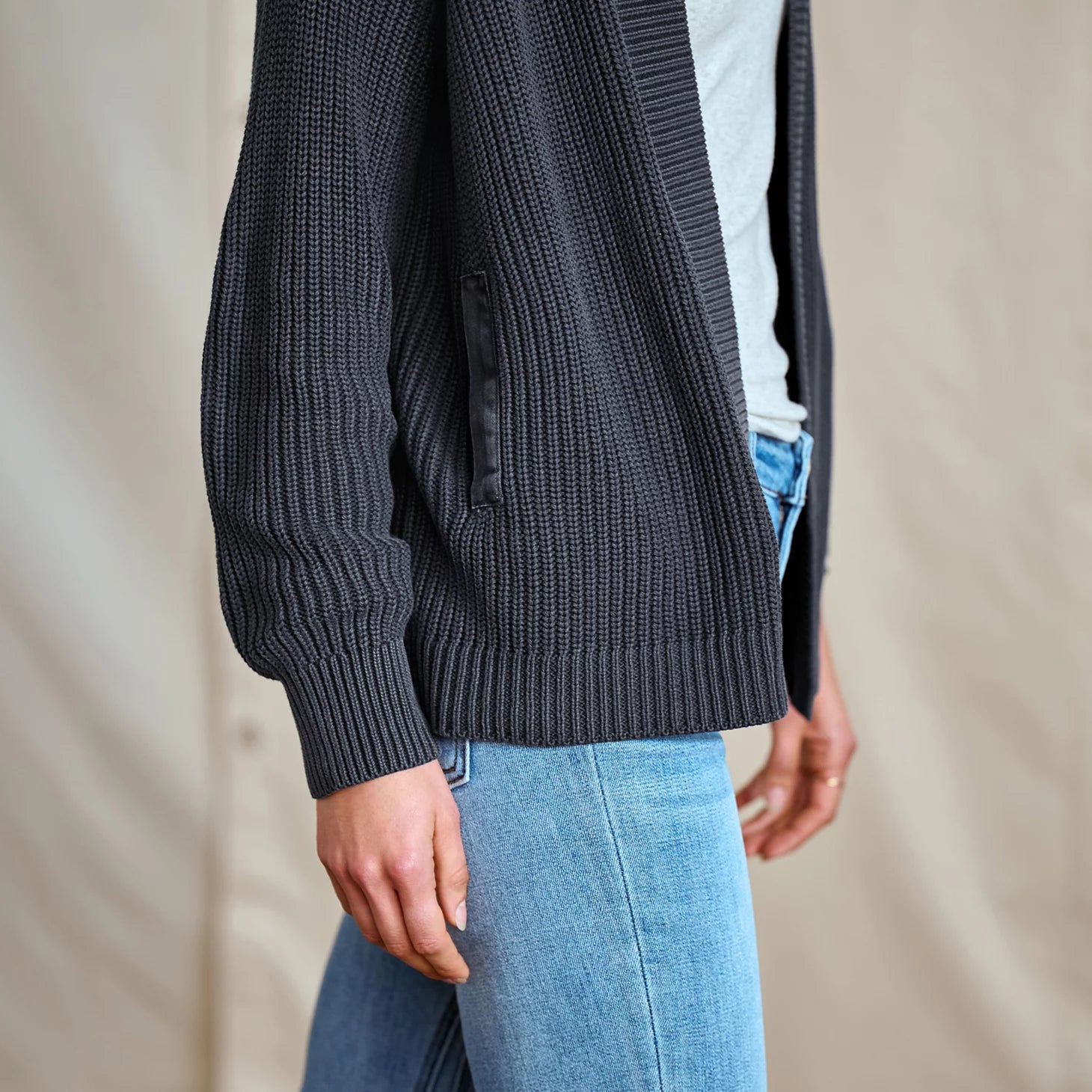 Orvis Featured - Sun-Faded Cardigan