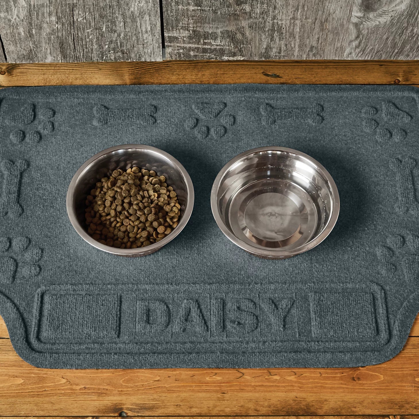 Orvis Limited Edition -Recycled WaterHog® Paws & Bones Placemat